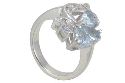 Серебряное кольцо с топазом и фианитами 56880 купить в магазине Самоцветы мира