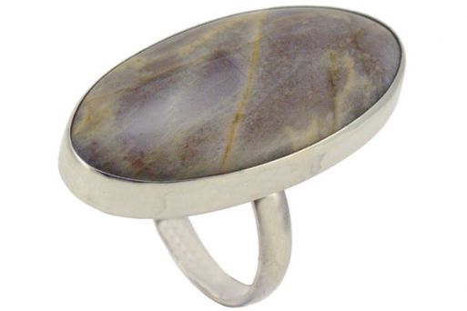 Серебряное кольцо с солнечным камнем 56941 купить в магазине Самоцветы мира