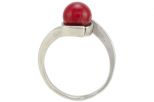 Кольцо из серебра с кораллом красным шар 8 мм капля малая 56999