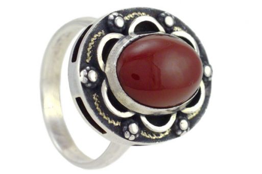 Серебряное кольцо с кораллом 57324 купить в магазине Самоцветы мира