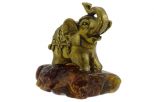 Фигурка бронзовая на янтаре Слон с поднятым хоботом