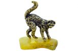 Фигурка бронзовая на янтаре Кошка на четырёх лапах