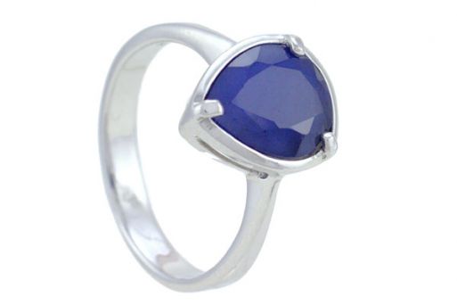 Серебряное кольцо с сапфиром 57503 купить в магазине Самоцветы мира