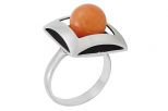 Кольцо из серебра с кораллом оранжевым шар 9 мм геометрия 57784 