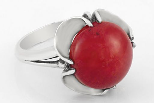 Серебряное кольцо с кораллом 57981 купить в магазине Самоцветы мира