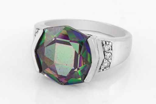 Серебряное кольцо с аметистом мистик и фианитами 58330 купить в магазине Самоцветы мира