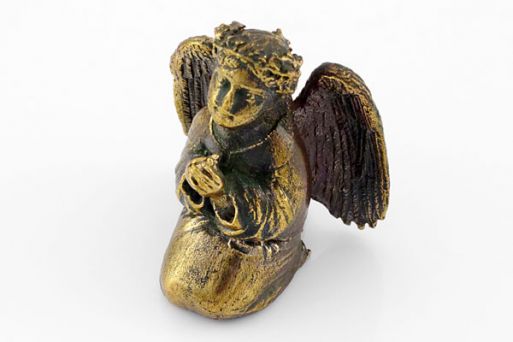Бронзовую фигурку ангел на коленях 58502 купить в магазине Самоцветы мира