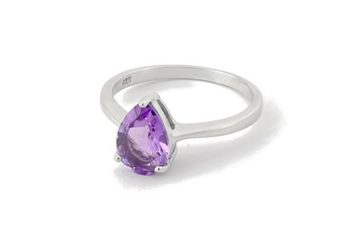 Серебряное кольцо с аметистом 58618 купить в магазине Самоцветы мира