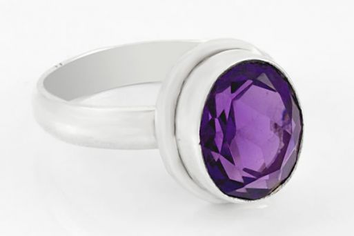 Серебряное кольцо с аметистом 58665 купить в магазине Самоцветы мира