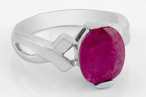 Серебряное кольцо с рубином 59033 купить в магазине Самоцветы мира