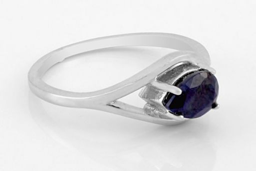 Серебряное кольцо с сапфиром 59103 купить в магазине Самоцветы мира