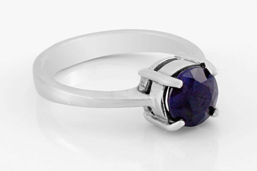 Серебряное кольцо с сапфиром 59107 купить в магазине Самоцветы мира