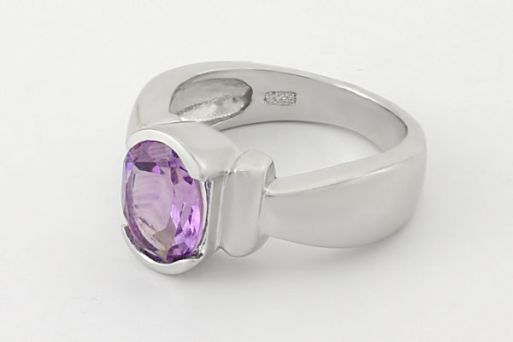 Серебряное кольцо с аметистом 52495 купить в магазине Самоцветы мира