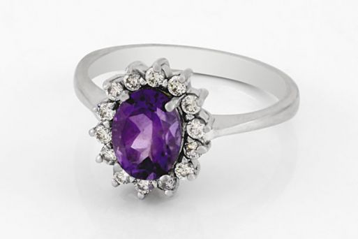 Серебряное кольцо с аметистом и фианитами 59425 купить в магазине Самоцветы мира