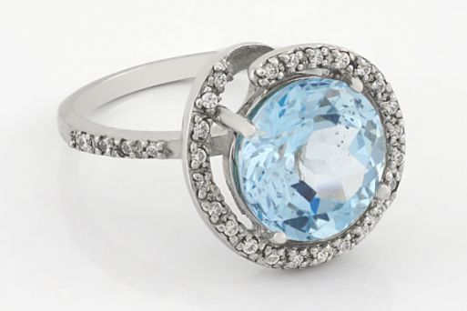 Серебряное кольцо с топазом и фианитами 59520 купить в магазине Самоцветы мира
