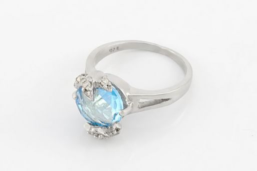 Серебряное кольцо с топазом и фианитами 59735 купить в магазине Самоцветы мира