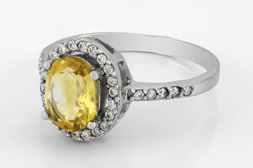Серебряное кольцо с цитрином и фианитами 60344 купить в магазине Самоцветы мира