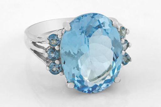 Серебряное кольцо с топазом 60389 купить в магазине Самоцветы мира