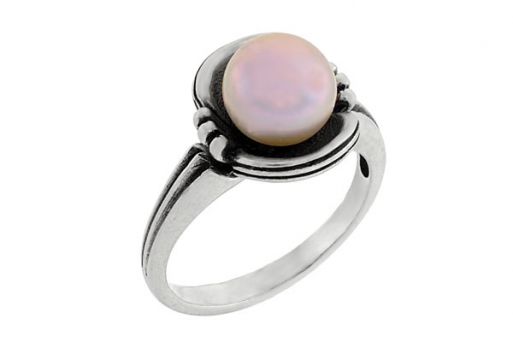 Серебряное кольцо с сиреневым жемчугом Цветок 60658 купить в магазине Самоцветы мира