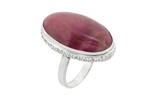 Серебряное кольцо с родонитом 60803 купить в магазине Самоцветы мира