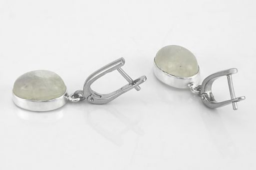 Серебряные серьги с лунным камнем 61036 купить в магазине Самоцветы мира