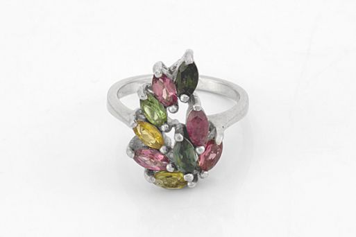 Серебряное кольцо с турмалином 61079 купить в магазине Самоцветы мира