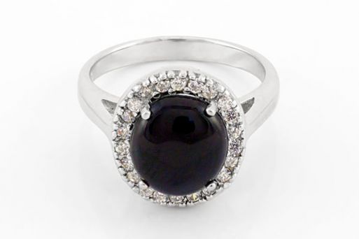 Серебряное кольцо с чёрным агатом и фианитами 61291 купить в магазине Самоцветы мира