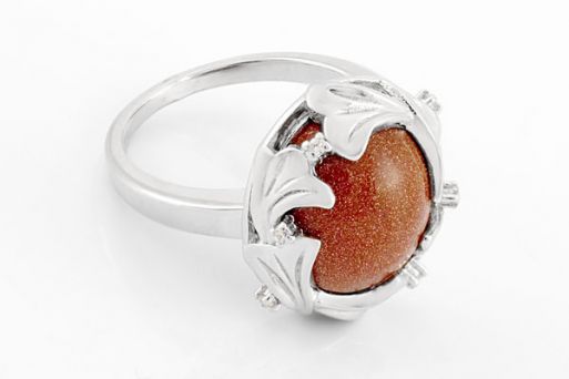 Серебряное кольцо с коричневым авантюрином и фианитами 61294 купить в магазине Самоцветы мира