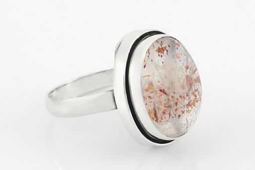 Серебряное кольцо с горным хрусталём и гематитом 61378 купить в магазине Самоцветы мира