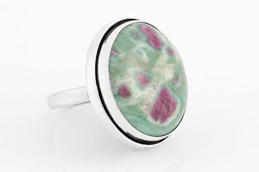 Серебряное кольцо с цоизитом 61394 купить в магазине Самоцветы мира