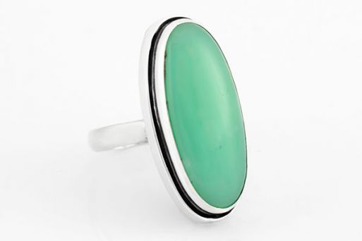 Серебряное кольцо с хризопразом 61396 купить в магазине Самоцветы мира