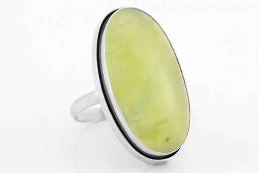 Серебряное кольцо с жадеитом 61590 купить в магазине Самоцветы мира