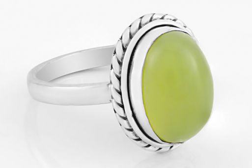 Серебряное кольцо с пренитом 61711 купить в магазине Самоцветы мира