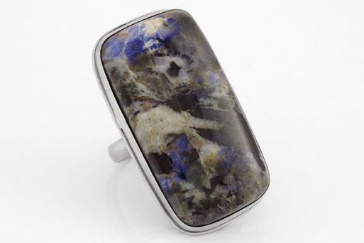Мельхиоровое кольцо с содалитом 63169 купить в магазине Самоцветы мира