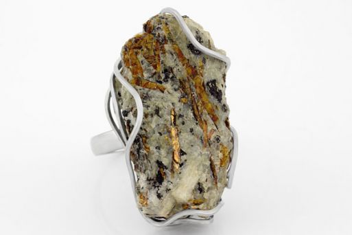Мельхиоровое кольцо с астрофиллитом 63291 купить в магазине Самоцветы мира