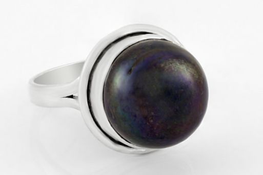 Серебряное кольцо с жемчугом 63423 купить в магазине Самоцветы мира