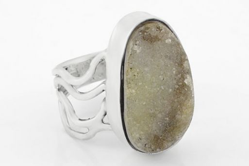 Серебряное кольцо с горным хрусталём 63654 купить в магазине Самоцветы мира