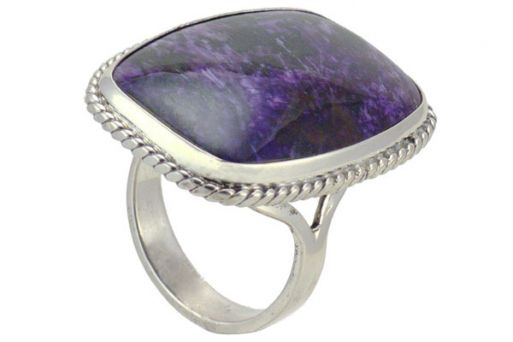 Серебряное кольцо с чароитом 63841 купить в магазине Самоцветы мира