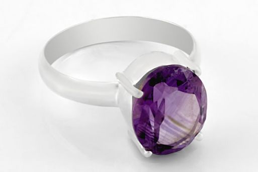 Серебряное кольцо с аметистом 63903 купить в магазине Самоцветы мира
