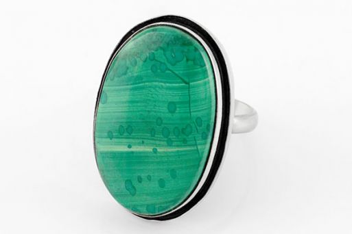 Мельхиоровое кольцо с малахитом 64087 купить в магазине Самоцветы мира