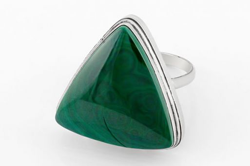 Мельхиоровое кольцо с малахитом 64097 купить в магазине Самоцветы мира