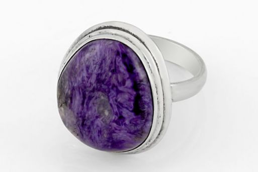 Мельхиоровое кольцо с чароитом 64116 купить в магазине Самоцветы мира