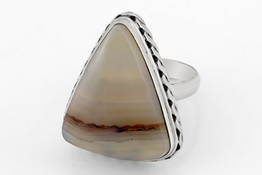 Мельхиоровое кольцо с агатом 64137 купить в магазине Самоцветы мира