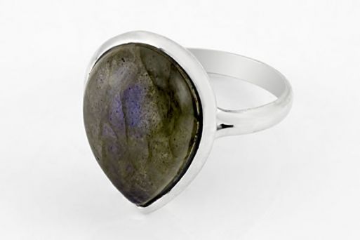 Серебряное кольцо с лабрадором 65066 купить в магазине Самоцветы мира