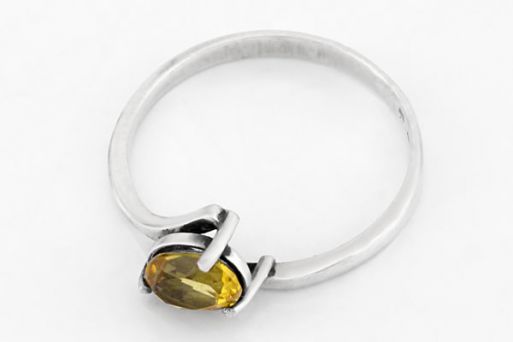 Серебряное кольцо с цитрином 65432 купить в магазине Самоцветы мира