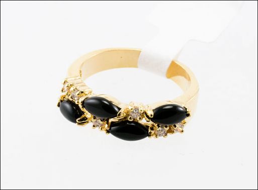 Позолоченное кольцо из мельхиора с агатом 26792 купить в магазине Самоцветы мира
