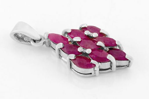Серебряный кулон с рубином 28495 купить в магазине Самоцветы мира