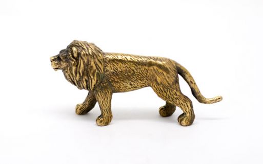 Фигурка льва из бронзы