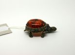 Сувенир янтарь черепаха новая 7,11 50711
