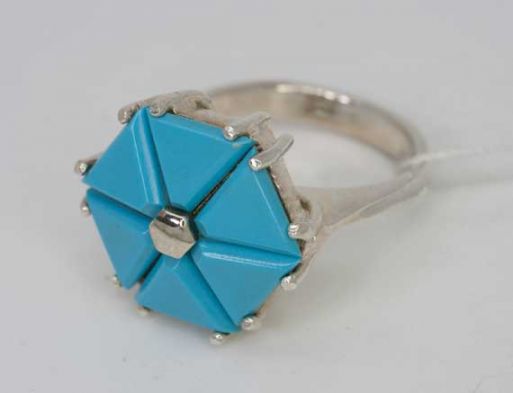 Серебряное кольцо с бирюзой 45299 купить в магазине Самоцветы мира